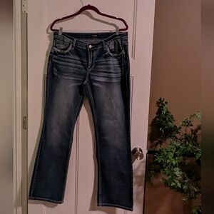 Flamingo Blue Jeans. Women's Mid-Rise Bootcut. Size XL.